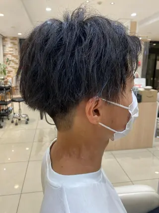 ショート メンズ 🩵波巻き／ツイスパ HARU💎のヘアスタイル