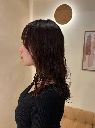 ミディアム カラー パーマ シンバヒナノ/パーマ レイヤー/髪質改善のヘアスタイル