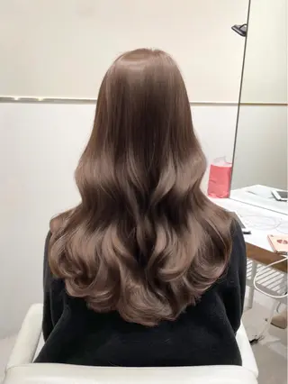 ロング カラー ヘアアレンジ 🤎小顔レイヤー /ベージュ🤎友香のヘアスタイル