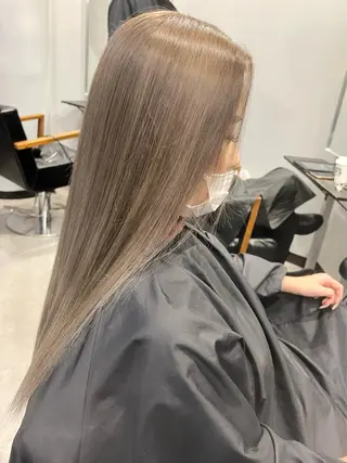 ロング KYOKO 【Bear】のヘアスタイル