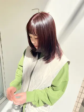 セミロング カラー 中堀 遥のヘアスタイル
