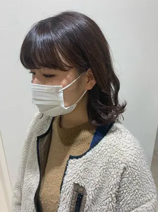 ミディアム カラー 顔まわりカット✄ ベージュカラー🧸のヘアスタイル