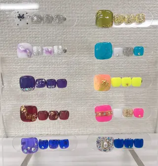 ネイル bijou nails 蓮のネイルデザイン