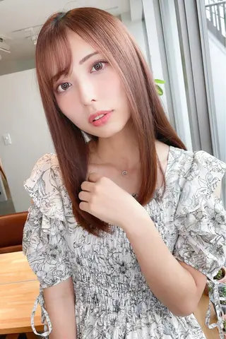 ロング Hikaru Takahashiのヘアスタイル