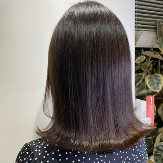 ミディアム equal銀座 黒田💚のヘアスタイル