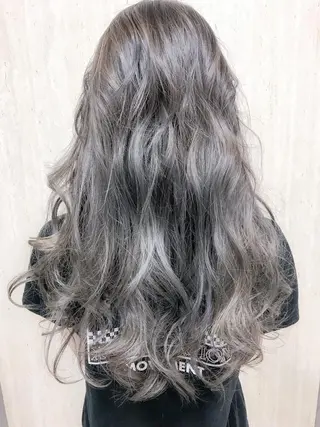 ロング カラー BOX mico.のヘアスタイル