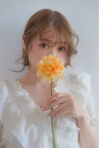 セミロング カラー 中韓🇨🇳🇰🇷 トレンド＆髪質改善のヘアスタイル