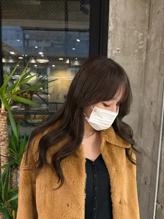 ロング カラー KAEDE🌺Wカ ラー/ホワイトカラーのヘアスタイル