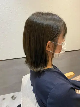 ミディアム カラー やまぐち あやみのヘアスタイル
