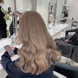セミロング ブリーチなし暖色特化 ❤️kanata❤️のヘアスタイル