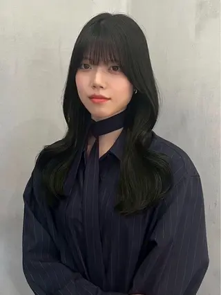 ロング 𝙆𝙖𝙞🎀🩶 レイヤー/縮毛矯正のヘアスタイル