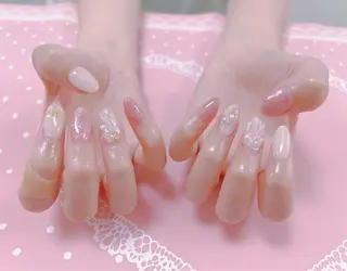 ネイル はぴねす所属・横浜 美夢のネイルデザイン
