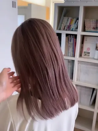 セミロング タニ ヒナタの眉毛・アイブロウイメージ