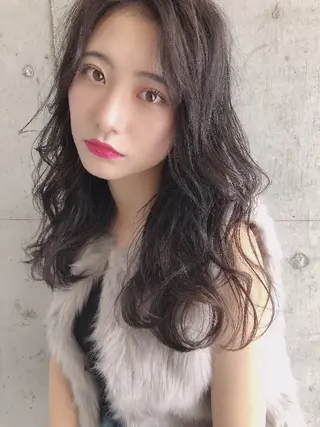 セミロング Hair make genie所属・シノヅカ ケンゾーのヘアスタイル