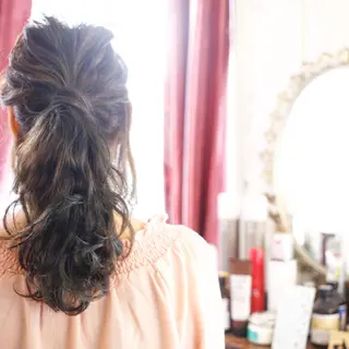 ミディアム カラー ヘアアレンジ Mariana/ 鶴原-ハイライトのヘアスタイル