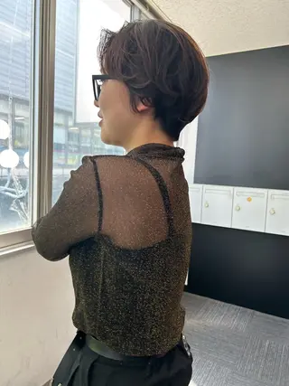 ショート パーマ 西岡 紗代のヘアスタイル