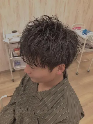 ショート メンズパーマ波巻き 🌳大森悠登🌳のヘアスタイル
