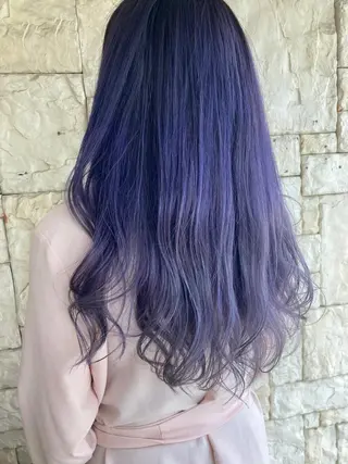 カラー 井上 歩美のヘアスタイル
