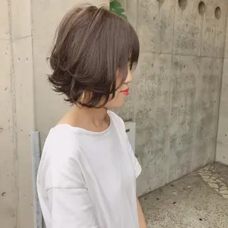 ミディアム カラー 及川 光のヘアスタイル