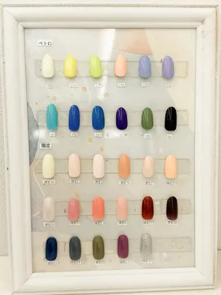 ネイル LUCULIA 金子のネイルデザイン
