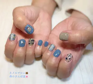 ネイル ショートネイル 森のさんぽ道のネイルデザイン