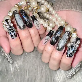 ネイル Feel ‪‪☺︎‬Yuriaのネイルデザイン