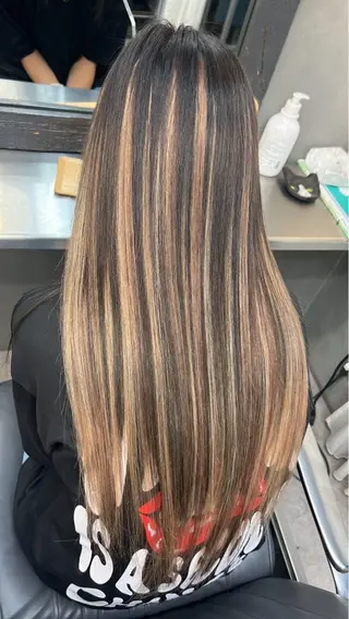 ロング カラー 美魔女 美容師NAOのヘアスタイル