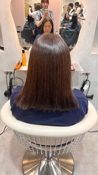 セミロング 【レイヤー/ブリーチ なしW】nonokaのヘアスタイル