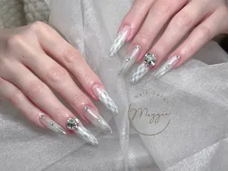 ネイル Maggie Nail🦩のネイルデザイン