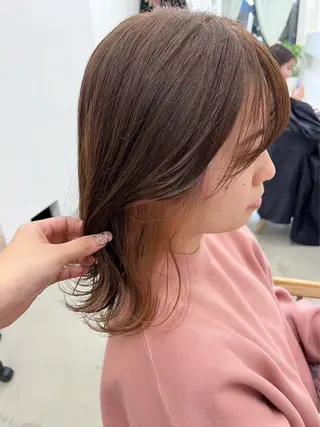カラー Asumi/丸の内 /ブリーチ/花屋併設のヘアスタイル