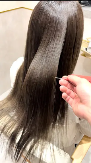 ロング カラー ハイライト 透明感カラー松本のヘアスタイル