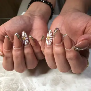 ネイル Gracias. rieのネイルデザイン