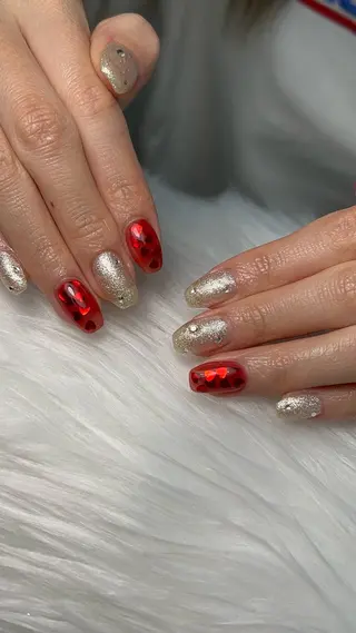 ネイル Blessed:N ブレストのネイルデザイン