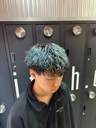 パーマ メンズ パーマ支持率No.1 ❤️🔥安成弾のヘアスタイル