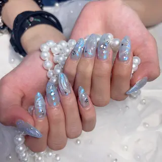ネイル Maggie Nail🦩のネイルデザイン