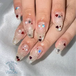 ネイル ViViChi 梨帆のネイルデザイン