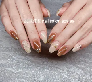 ネイル R inのネイルデザイン