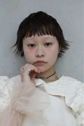 ショート フカミ マナカのヘアスタイル