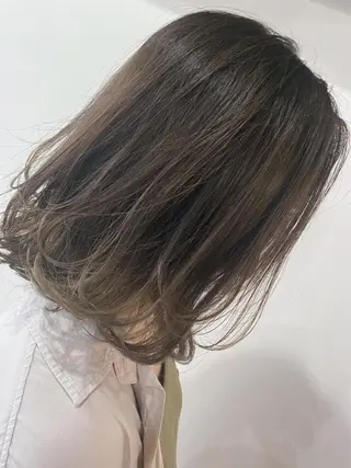 ミディアム カラー 女性指名人気no.1 尾崎のヘアスタイル