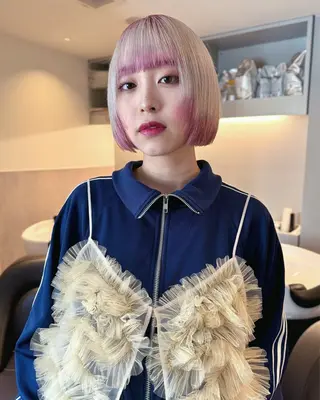 ショート カラー RAIMA ケアハイトーンのヘアスタイル