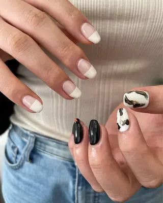 ネイル kiii.__ ✴︎*のネイルデザイン