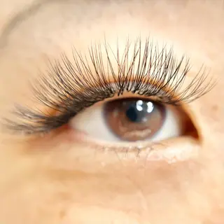 マツエク・マツパ eyelash salon COHANA所属・TOSHI .のマツエク・マツパデザイン