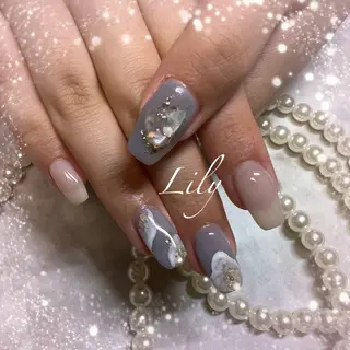 ネイル Lily*nail 🌻Mii🌻のネイルデザイン