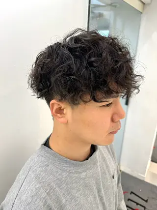 ショート パーマ メンズ デジタルパーマ 🌀ボブ　萩原　龍のヘアスタイル