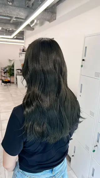 ロング ブリーチなし/レイヤ ー特化🌈Tommyのヘアスタイル
