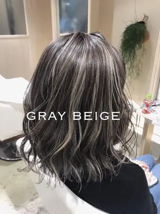 ミディアム カラー 三代 ゆりあのヘアスタイル