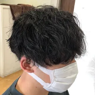 ミディアム パーマ メンズ うねり・パサつき改善 山本翔大✨️のヘアスタイル