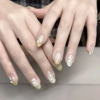 ネイル 翁 昌紅のネイルデザイン
