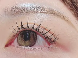 マツエク・マツパ 久保 純那の眉毛・アイブロウイメージ