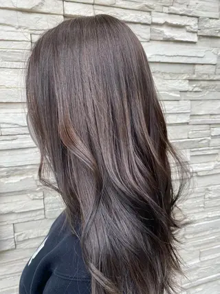 セミロング カラー 透明感カラーブリーチ 🌼シゲモトアヤ🌼のヘアスタイル